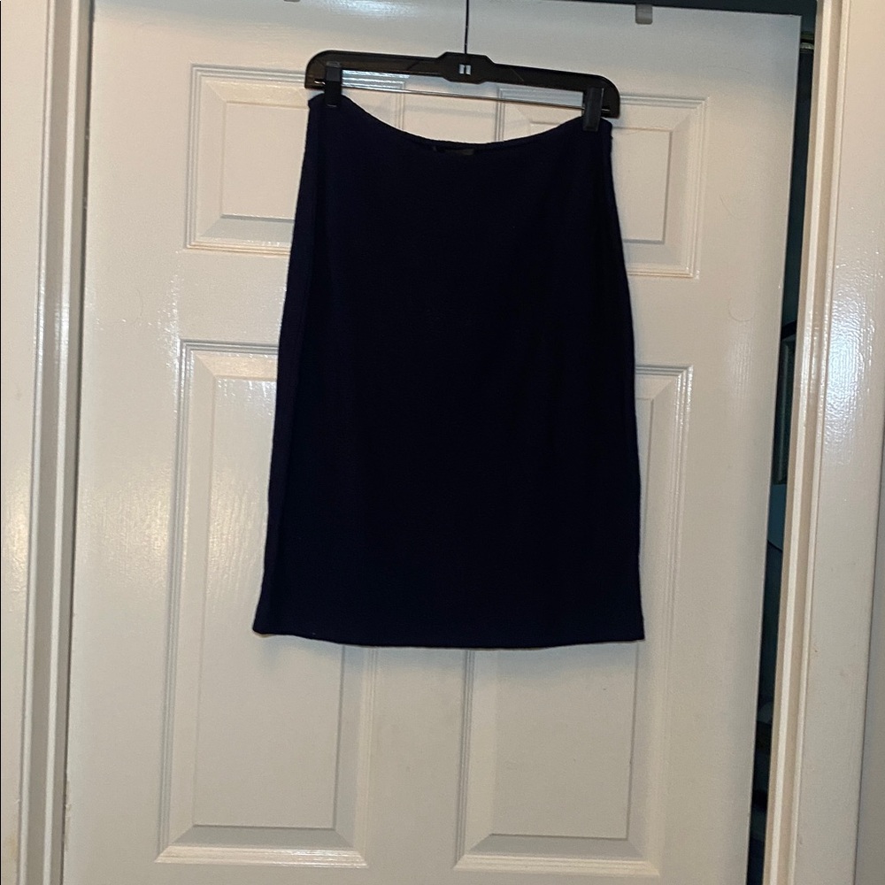 NWT St John Nay Blueknit skirt